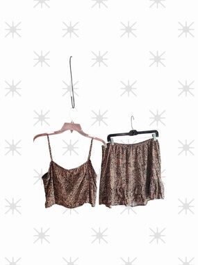 No Boundaries animal print brown tan cropped top/skirt set Sz XL